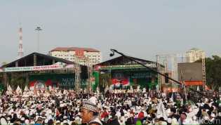  Ketum PA 212 Singgung Kasus Sukmawati di Acara Reuni